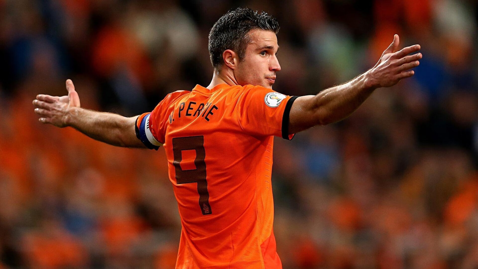 “天生的竞速者”——顶尖豪车的极限性能展示，豪华竞速技巧